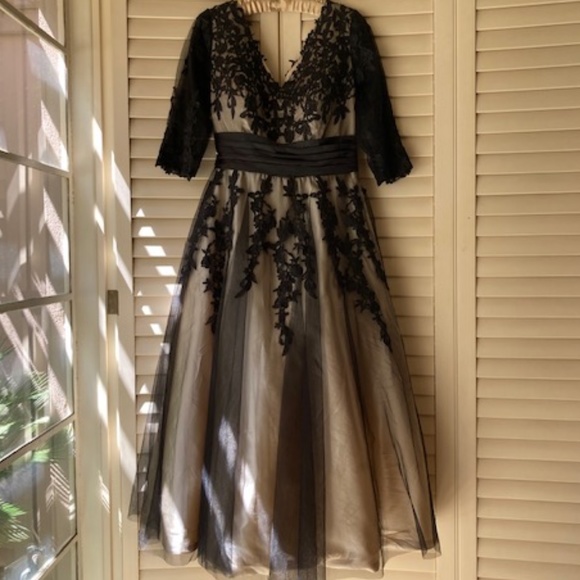 Satin And Tulle Formal Dress - Picture 1 of 10